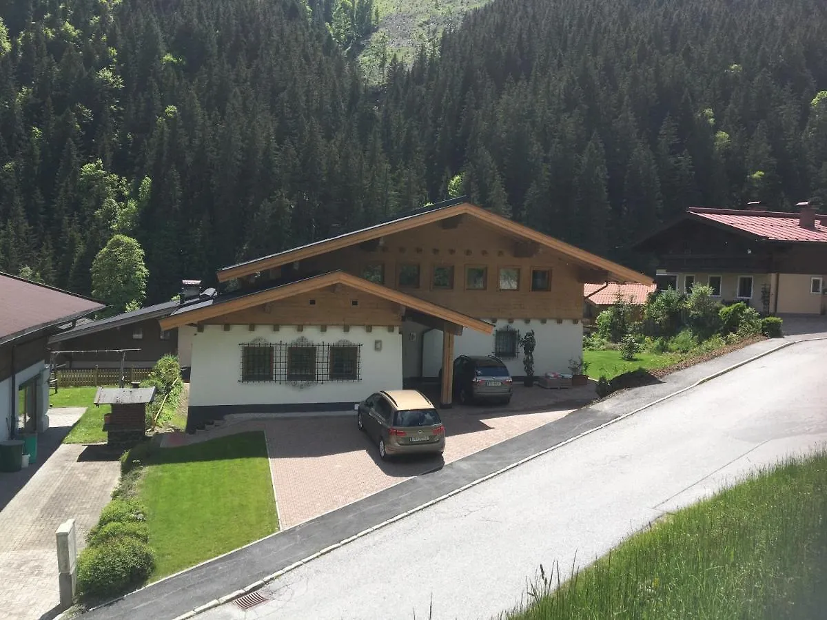 Landhaus Klausner Saalbach-Hinterglemm Lejlighed