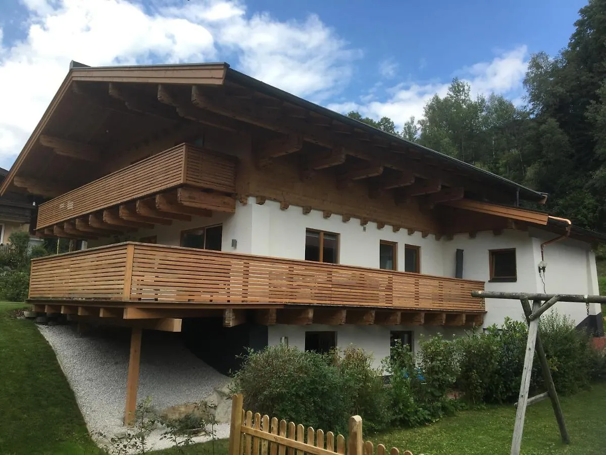 Landhaus Klausner Saalbach-Hinterglemm 0*,  Austria